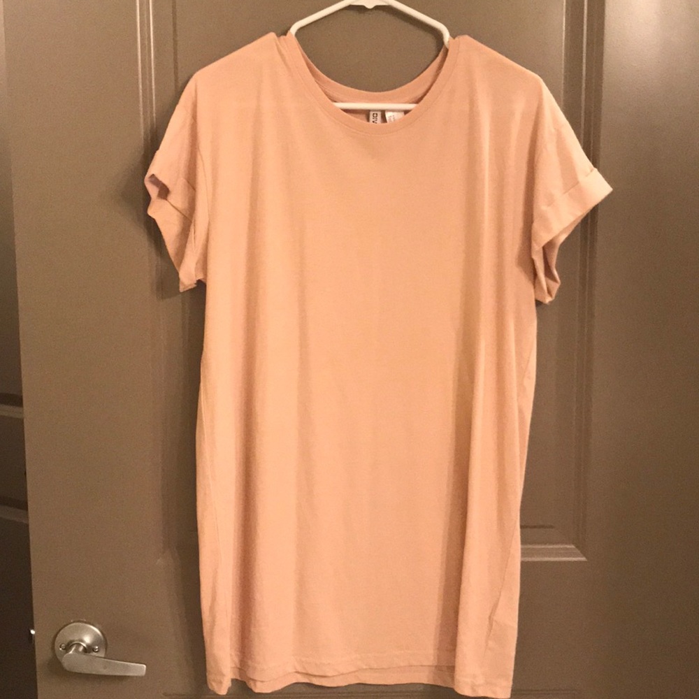 Pink T-shirt dress H&M